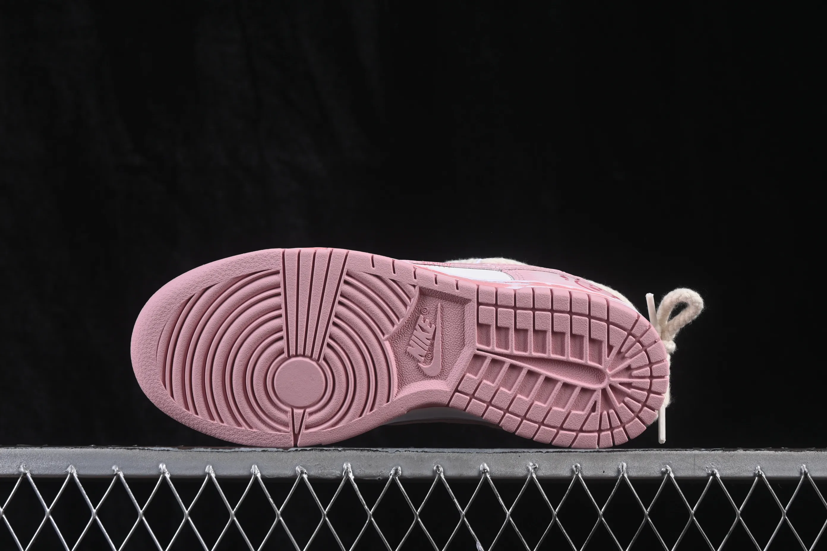 All categories Nk SB Dunk Series Nk SB Dunk Low High-end customized low-top sneakers Nike SB Dunk Low straps low-top casual sneakers FB9109-125